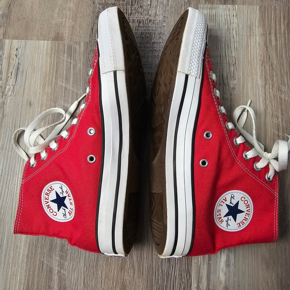 Converse Unisex Chuck Taylor All Star High Top Shoes Men 7 Women 9 Red M9621 - Picture 12 of 13